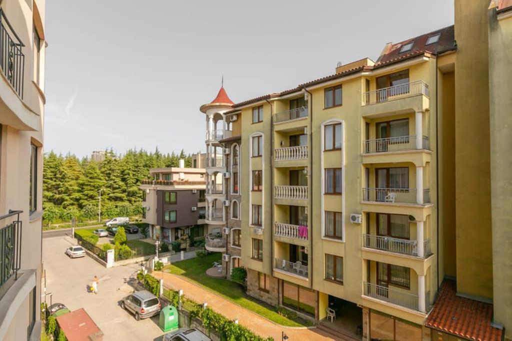 Avalon Appartament Da Lary Sunny Beach Exterior photo